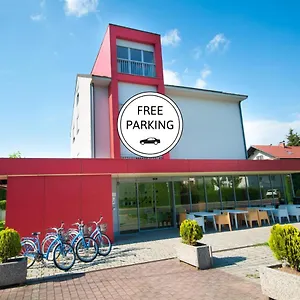 Simbol With Free Private Parking Lublana