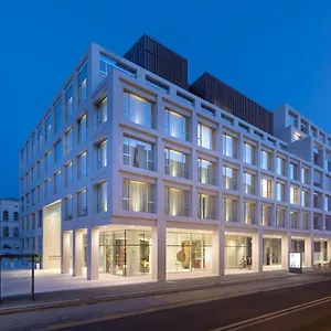 Hotel Occidental, Lublaň